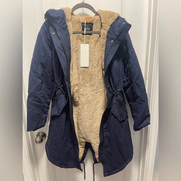 Orolay
Womens Jacket
Size Small
NWT - Picture 5 of 5